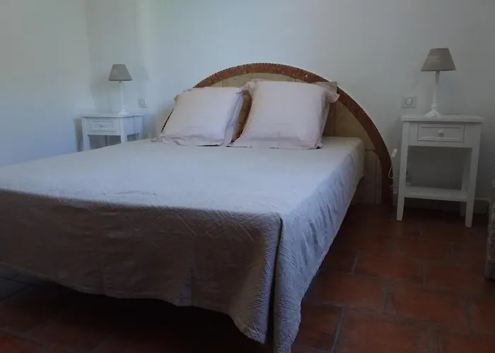 Casa Murtetu 3 Etoiles * פורטו-וישיו